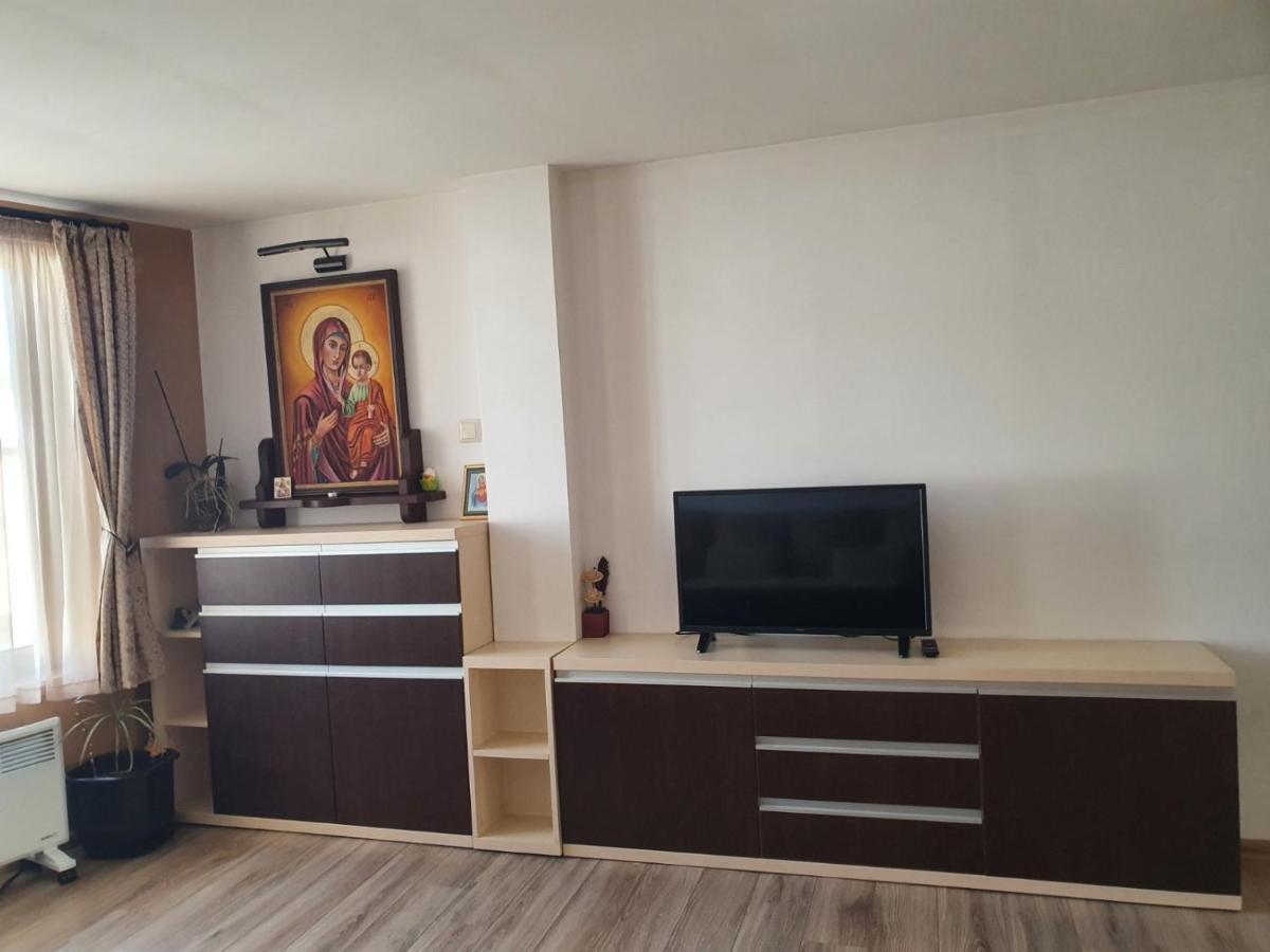 Къща За Гости Роден Край 2 Elena Eksteriør billede